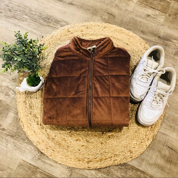 Main Strip Soft Quilted Dusty Pink Jacket - Picture 4 of 15